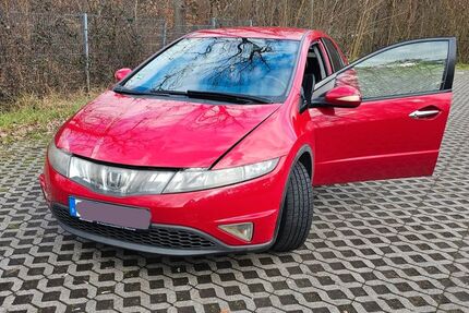 Honda Civic 216.000 km 3.300 &euro; Mörfelden-walldorf 64546