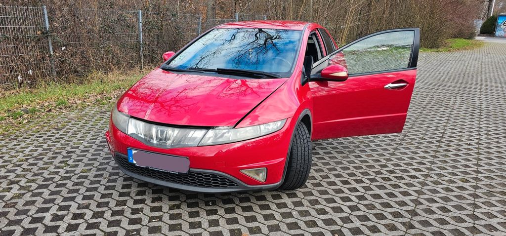 Honda Civic 216.000 km 3.300 &euro; Mörfelden-walldorf 64546