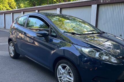 Ford Fiesta 157.200 km 3.200 &euro; Wiesbaden 65197
