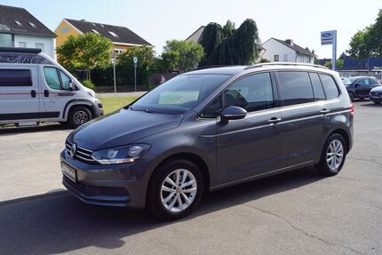 VW Touran 142.151 km 13.850 &euro; Ingelheim 55218