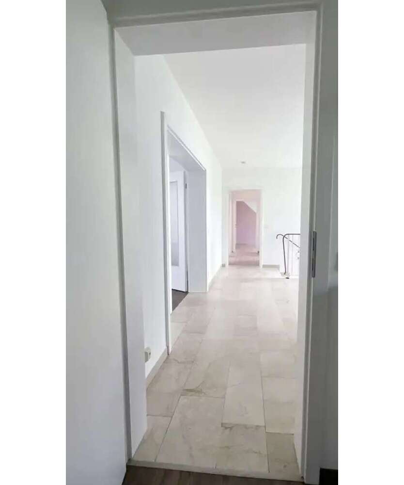 Haus zum Mieten in Bad Soden 2.790 € 180 m²
