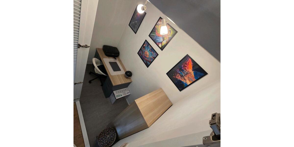 Dachgeschoßwohnung Harxheim - 4.5 Zimmer, 148 m&sup2;, 1.900&euro; | Angebot:26196443