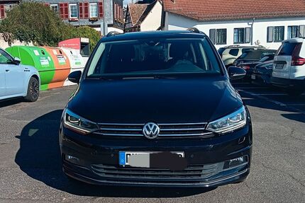 VW Touran 167.000 km 16.700 &euro; Rüdesheim am Rhein 65385