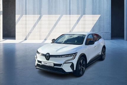 Renault Megane E-TECH 33.632 km 20.890 € Frankfurt / Main 60314