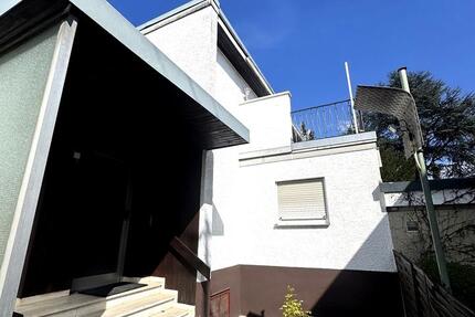 Wohnung Wiesbaden Schierstein - 3 Zimmer, 136 m&sup2;, 1.500&euro; | Angebot:26144921