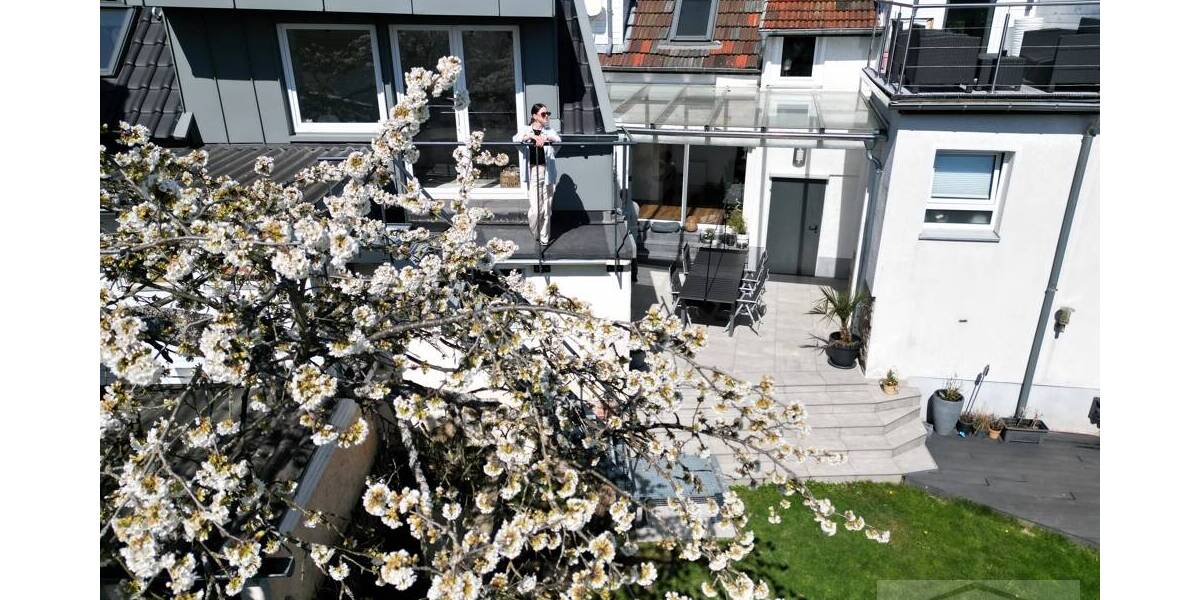 Einfamilienhaus Taunusstein / Neuhof Neuhof - 8 Zimmer, 224 m&sup2;, 749.000&euro; | Angebot:26218735