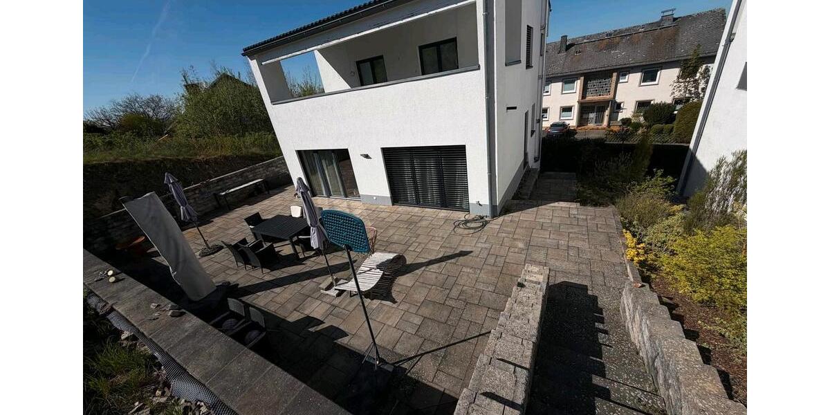 Einfamilienhaus Taunusstein - 6 Zimmer, 200 m&sup2;, 989.000&euro; | Angebot:26715407