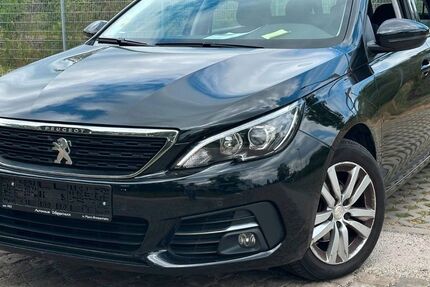 Peugeot 308 128.835 km 8.990 &euro; Mainz 55128