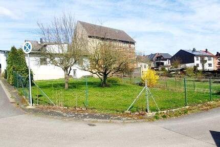 Haus Hünstetten Beuerbach - 7 Zimmer, 192 m&sup2;, 379.800&euro; | Angebot:19290309