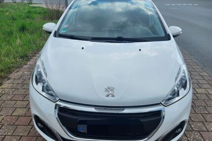 Peugeot 208 64.500 km 8.290 &euro; Nackenheim 55299