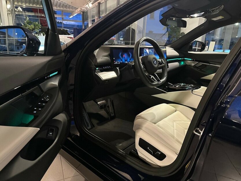 BMW 530e M Sport |Nur 3.TKM|Tansanit-Bau II|Traum 3.498 km 58.999 € Mainz-Kostheim 55246