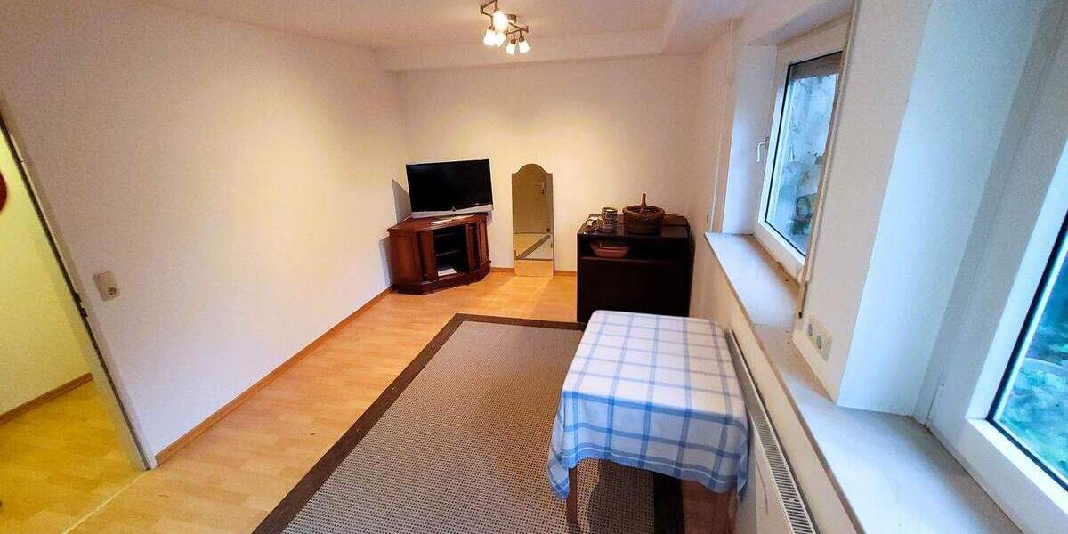 Einfamilienhaus Rüsselsheim am Main Rüsselsheim - 3 Zimmer, 150 m&sup2;, 549.000&euro; | Angebot:24689424