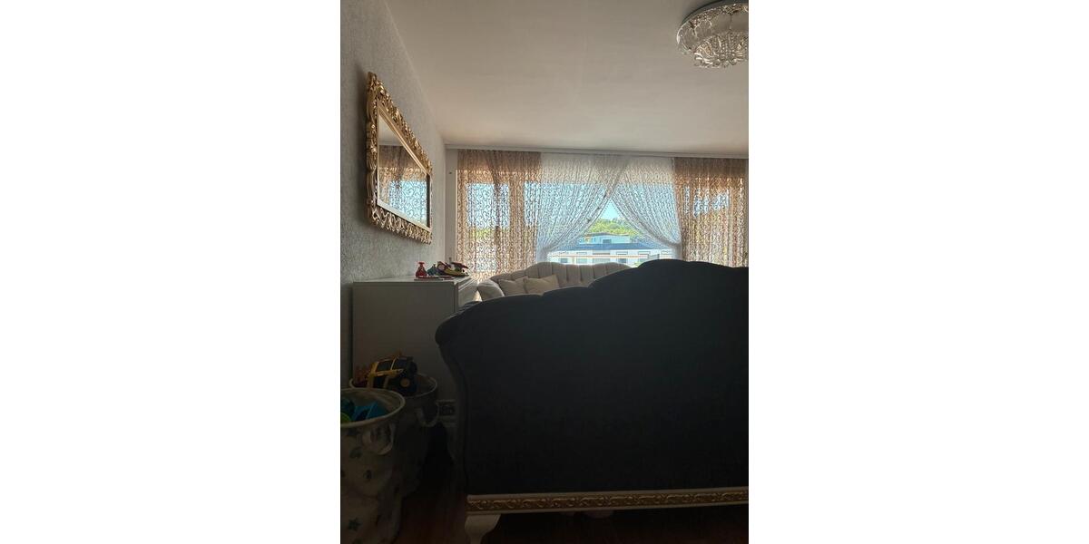 Dachgeschoßwohnung Idstein - 4.5 Zimmer, 102 m&sup2;, 323.000&euro; | Angebot:27144252