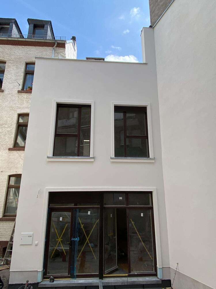 Haus zum Mieten in Wiesbaden 1.695 € 93 m²