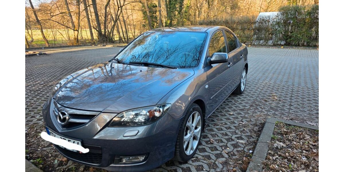 Mazda 3 162.000 km 3.600 &euro; Hofheim am Taunus 65719