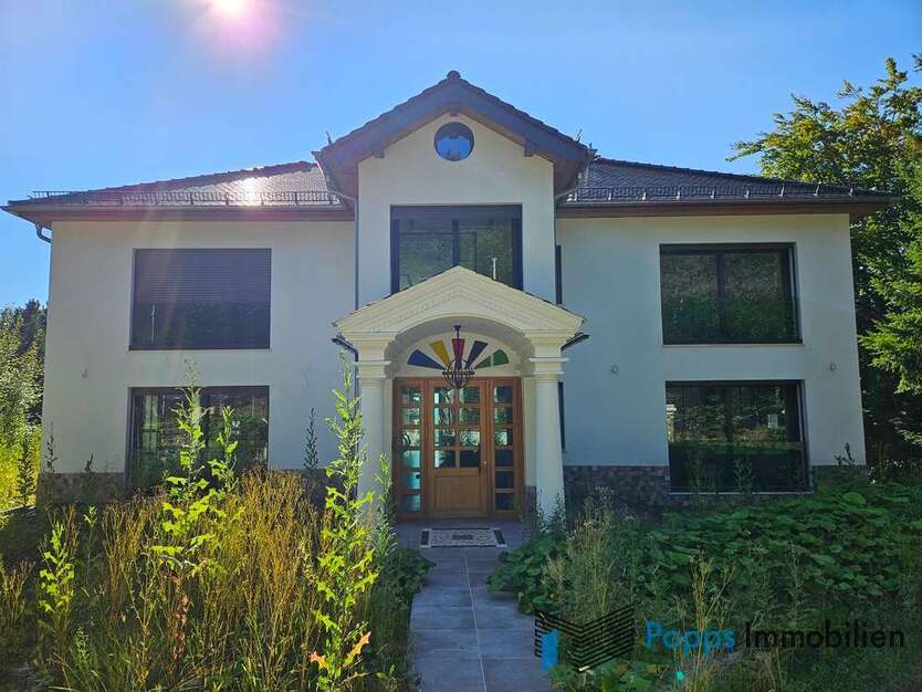 Haus zum Mieten in Glashütten 5.500 € 375 m²