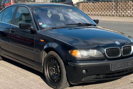 BMW 330 220.000 km 2.490 &euro; Ginsheim-Gustavsburg 65462