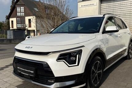 Kia Niro 52.200 km 23.400 &euro; Wiesbaden 65199