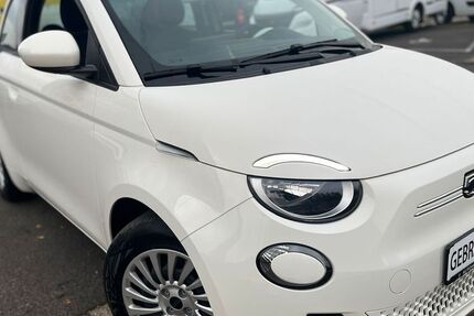 Fiat 500e 3.093 km 21.990 &euro; Mainz 55120