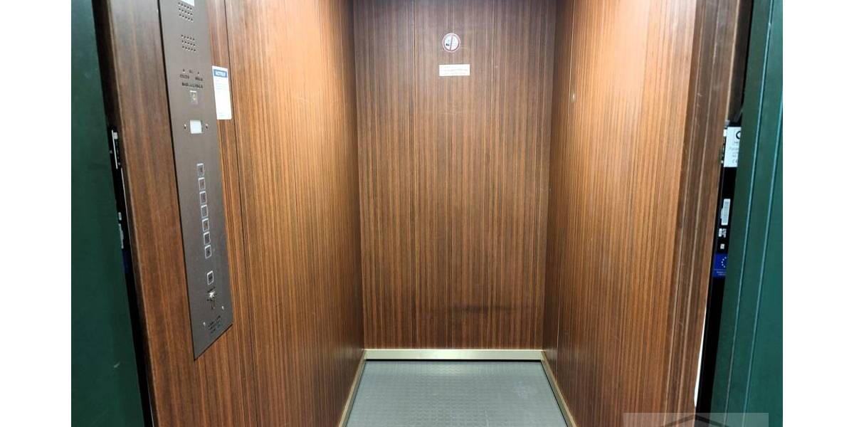 Etagenwohnung Wiesbaden Biebrich - 2 Zimmer, 69 m&sup2;, 279.000&euro; | Angebot:26730948