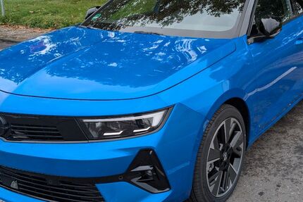 Opel Astra Electric 7.300 km 28.999 € Wiesbaden 65199