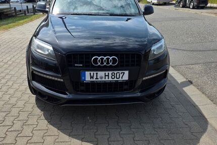 Audi Q7 234.000 km 16.900 &euro; Wiesbaden 65205