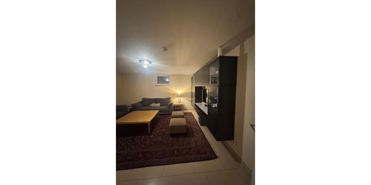 Etagenwohnung Rüsselsheim am Main - 2.5 Zimmer, 77 m&sup2;, 1.100&euro; | Angebot:25542875