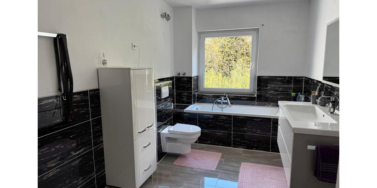 Reihenhaus Eppstein - 5 Zimmer, 150 m&sup2;, 560.000&euro; | Angebot:25948108