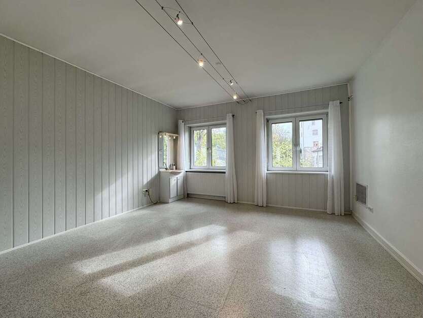 Haus zum Kaufen in Idstein 498.000 € 254 m²