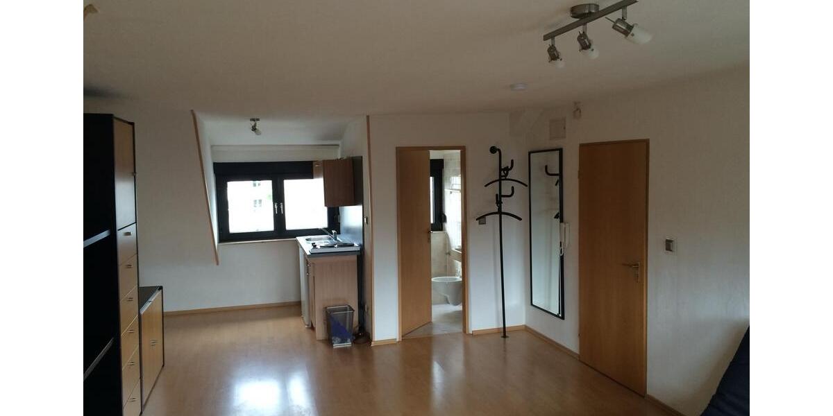 Dachgeschoßwohnung Wiesbaden Klarenthal - 4 Zimmer, 85 m&sup2;, 289.000&euro; | Angebot:26296487