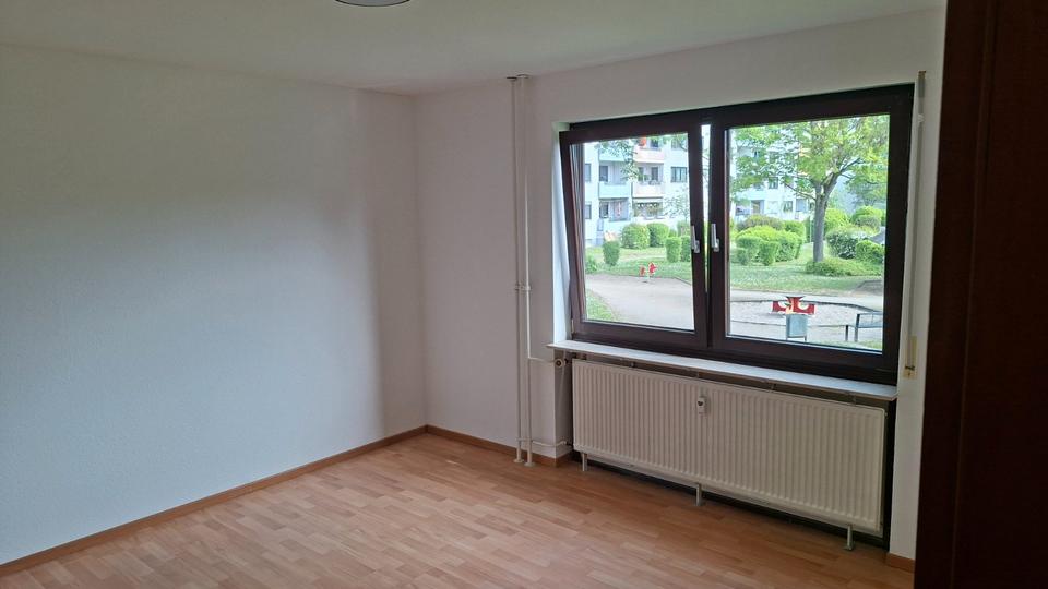 Erdgeschoßwohnung Wiesbaden Schierstein - 2 Zimmer, 65 m&sup2;, 900&euro; | Angebot:26338615