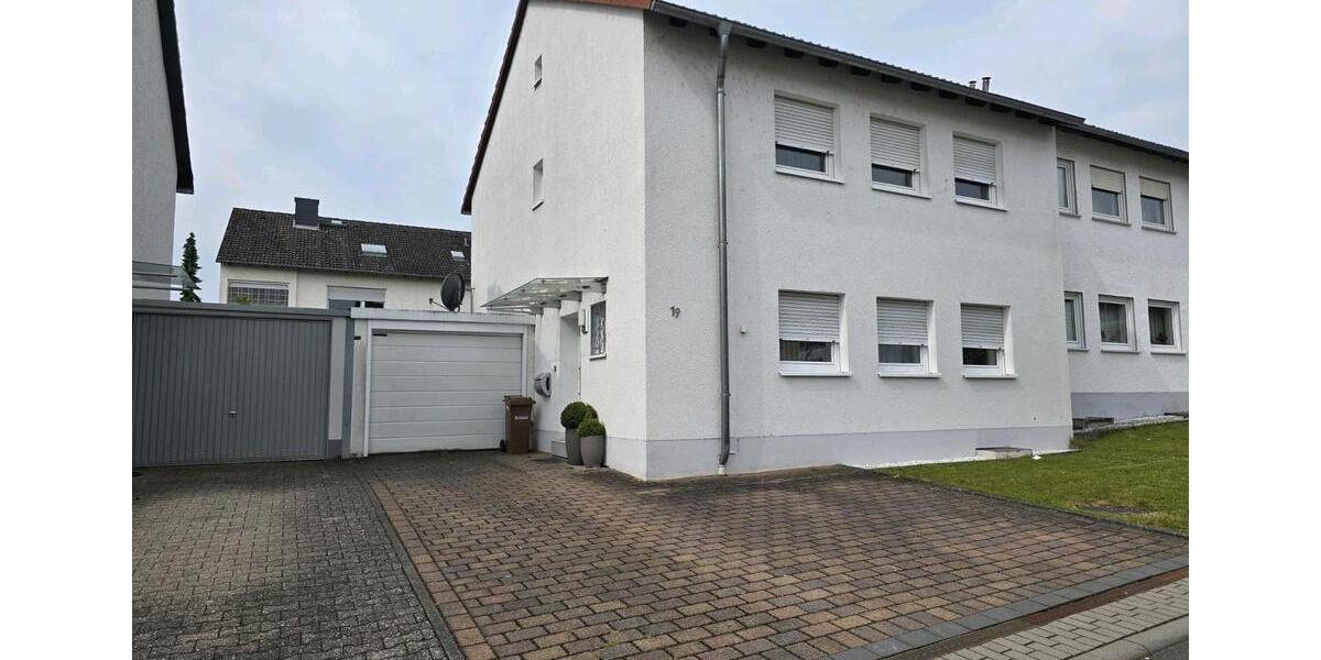 Einfamilienhaus Doppelhaus versetzt 5.5 zimmer