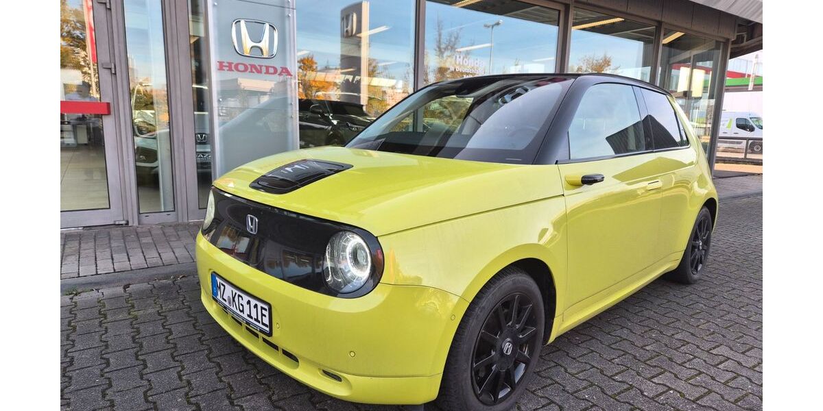 Honda e 11.400 km 19.900 € Mainz 55120