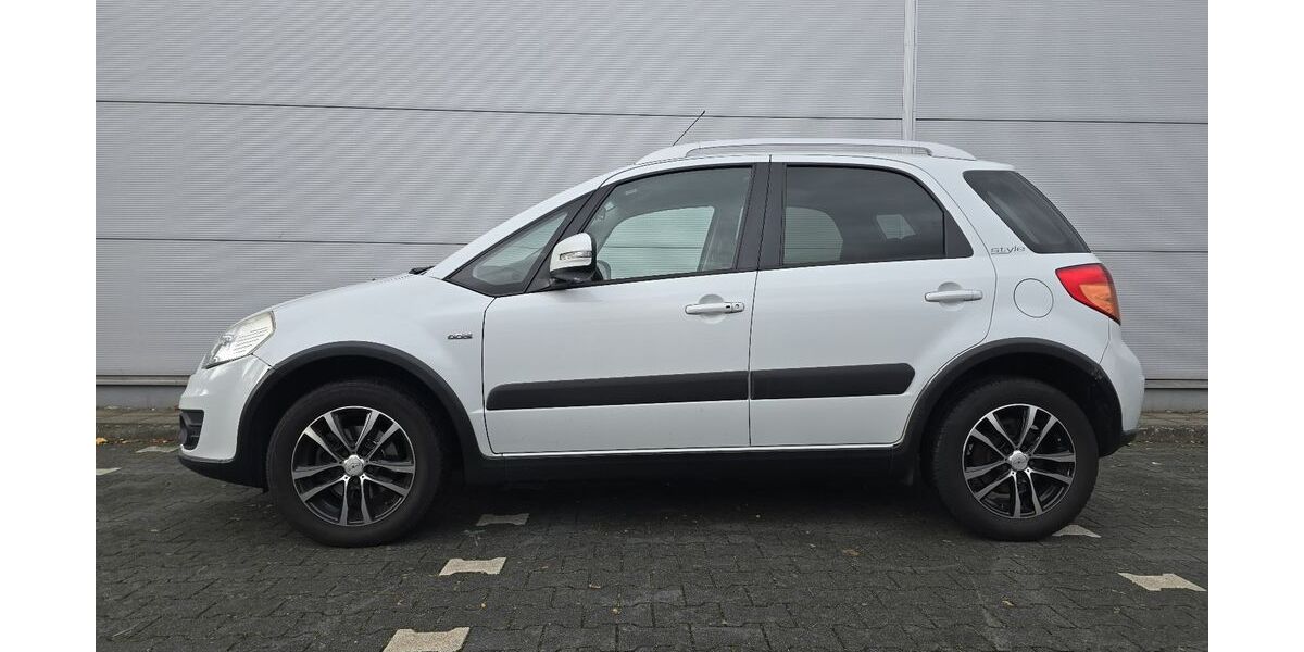 Suzuki SX4 190.000 km 3.900 € Wiesbaden 65201