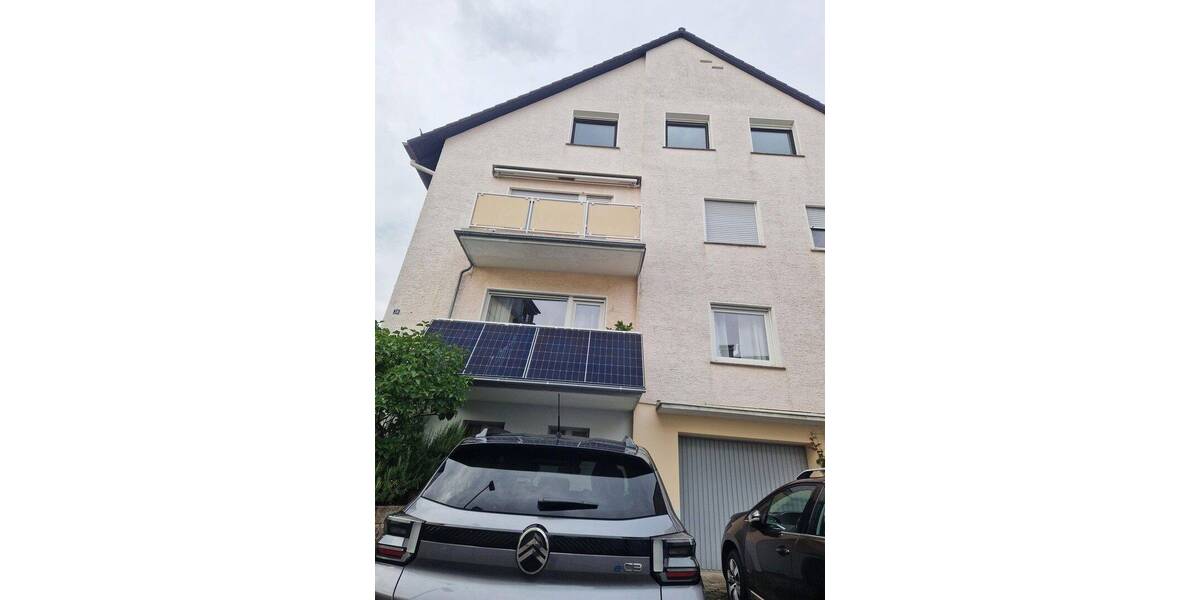 Frisch renoviert: 4-Zimmer-Wohnung mit Gemeinschaftsgarten, Balkon und Wintergarten 4 zimmer