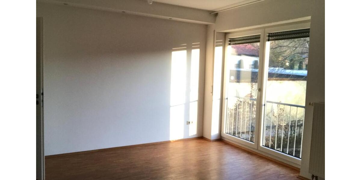 Reihenhaus Wiesbaden Bierstadt - 4 Zimmer, 135 m&sup2;, 1.990&euro; | Angebot:26004917