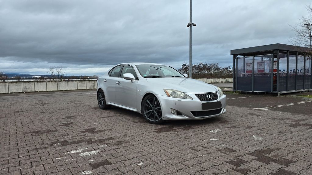 Lexus IS 250 270.000 km 6.500 &euro; Kelsterbach 65151