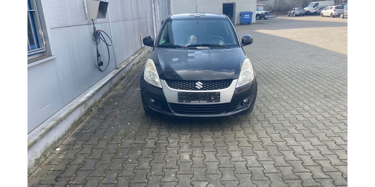 Suzuki Swift 209.000 km 2.899 &euro; Wiesbaden 65201