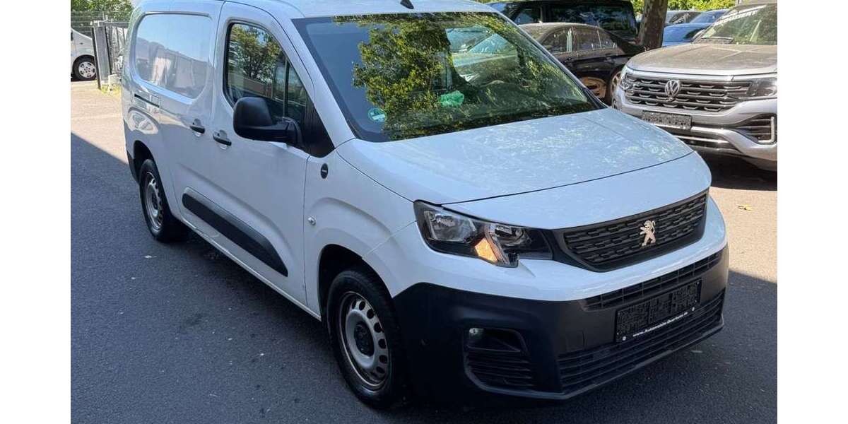 Peugeot Partner 112.000 km 13.200 &euro; Wiesbaden-Amöneburg 65203