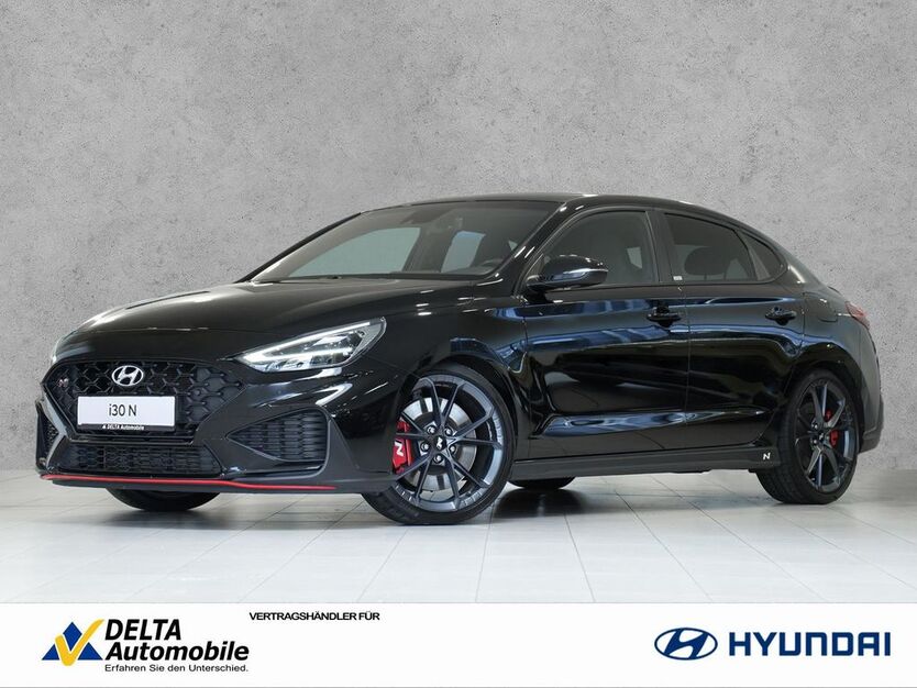 Hyundai i30 61.300 km 29.890 € Wiesbaden 65189