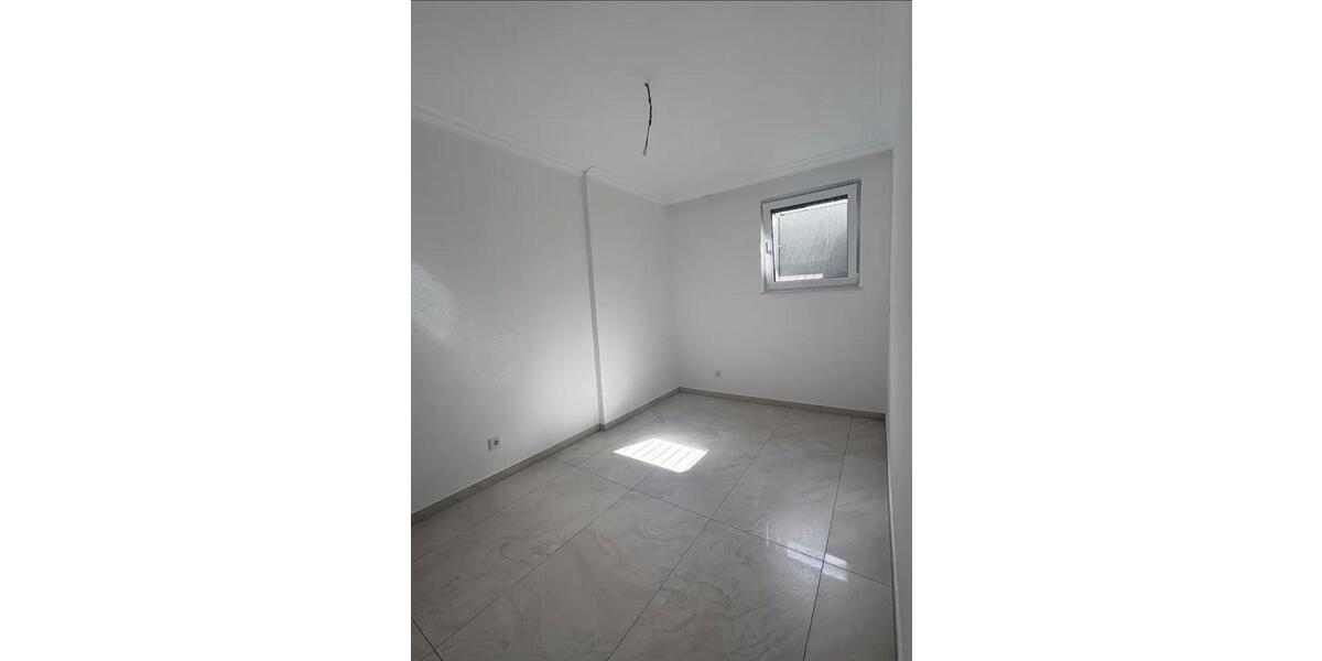 Erdgeschoßwohnung Wiesbaden Mainz-Amöneburg - 4 Zimmer, 95 m&sup2;, 1.900&euro; | Angebot:26195939