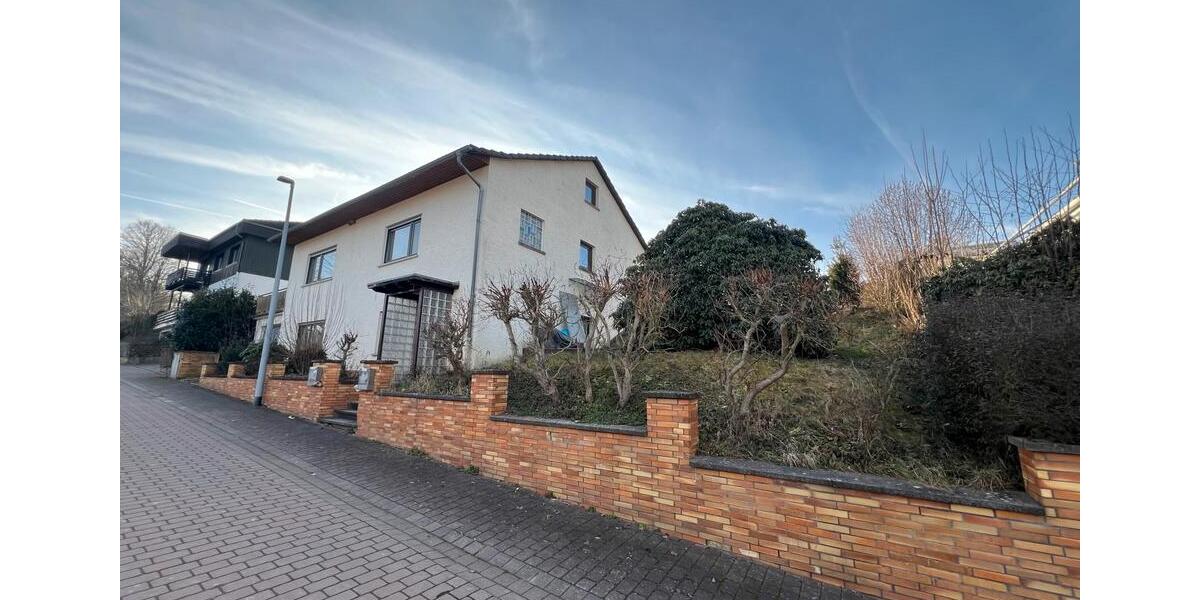 Einfamilienhaus Idstein - 5 Zimmer, 152 m&sup2;, 325.000&euro; | Angebot:26770395