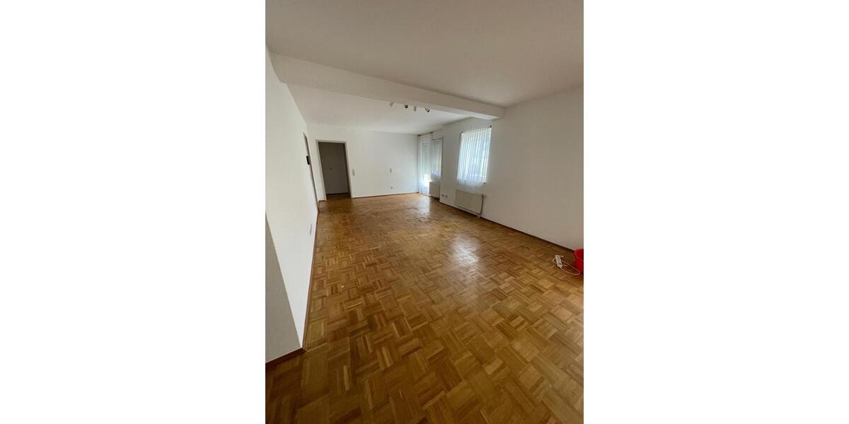 Erdgeschoßwohnung Oberursel (Taunus) - 3 Zimmer, 107 m&sup2;, 379.000&euro; | Angebot:26563801