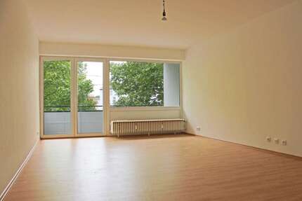 Wohnung Wiesbaden Klarenthal - 3 Zimmer, 88 m&sup2;, 1.200&euro; | Angebot:26162673