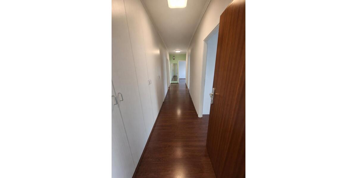 Etagenwohnung Schwalbach am Taunus - 4 Zimmer, 85 m&sup2;, 309.000&euro; | Angebot:27068464