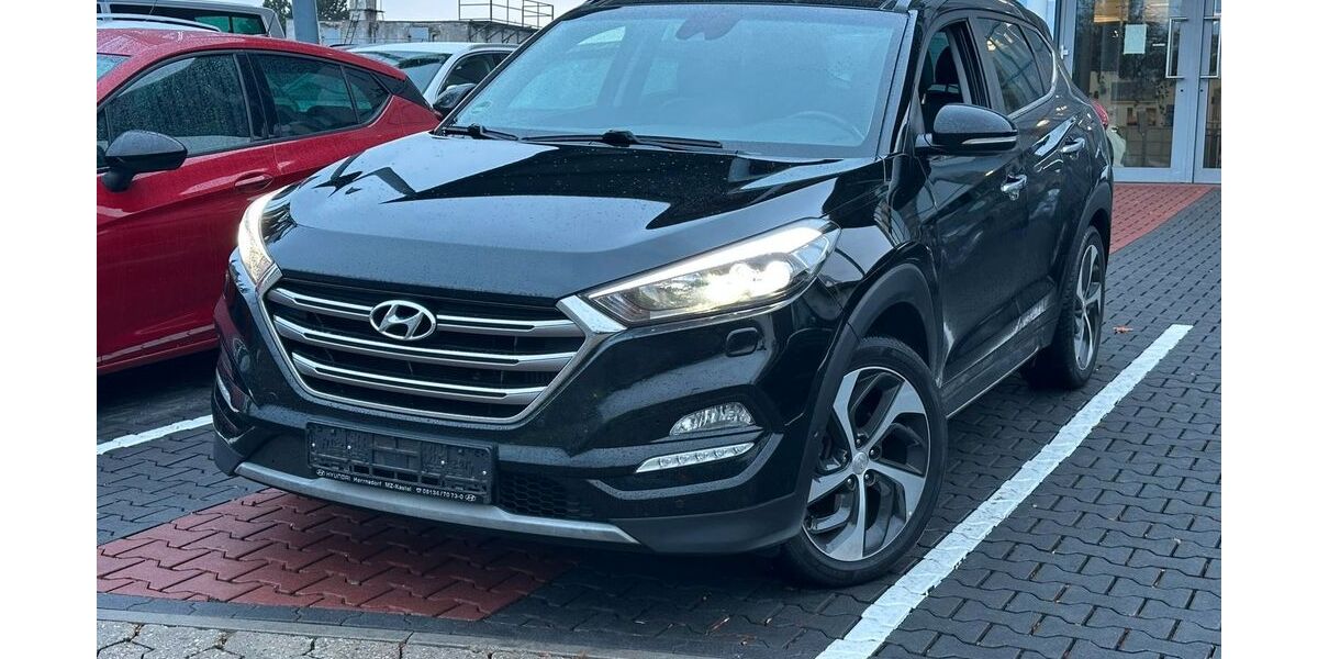 Hyundai TUCSON 106.500 km 15.990 &euro; Mainz 55128
