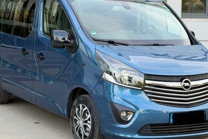 Opel Vivaro 177.000 km 14.500 &euro; Oberursel 61440