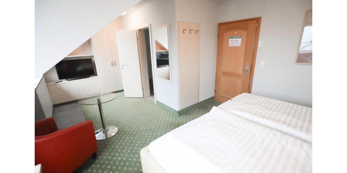 Etagenwohnung Wiesbaden Mainz-Amöneburg - 1 Zimmer, 1 m&sup2;, 450&euro; | Angebot:26409344