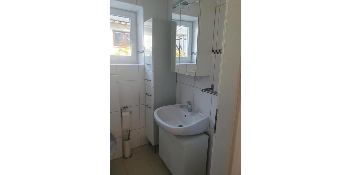 Erdgeschoßwohnung Wiesbaden Biebrich - 2 Zimmer, 44 m&sup2;, 960&euro; | Angebot:26338601