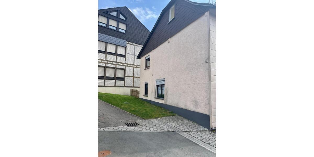 Einfamilienhaus Heidenrod - 5 Zimmer, 135 m&sup2;, 250.000&euro; | Angebot:26264104